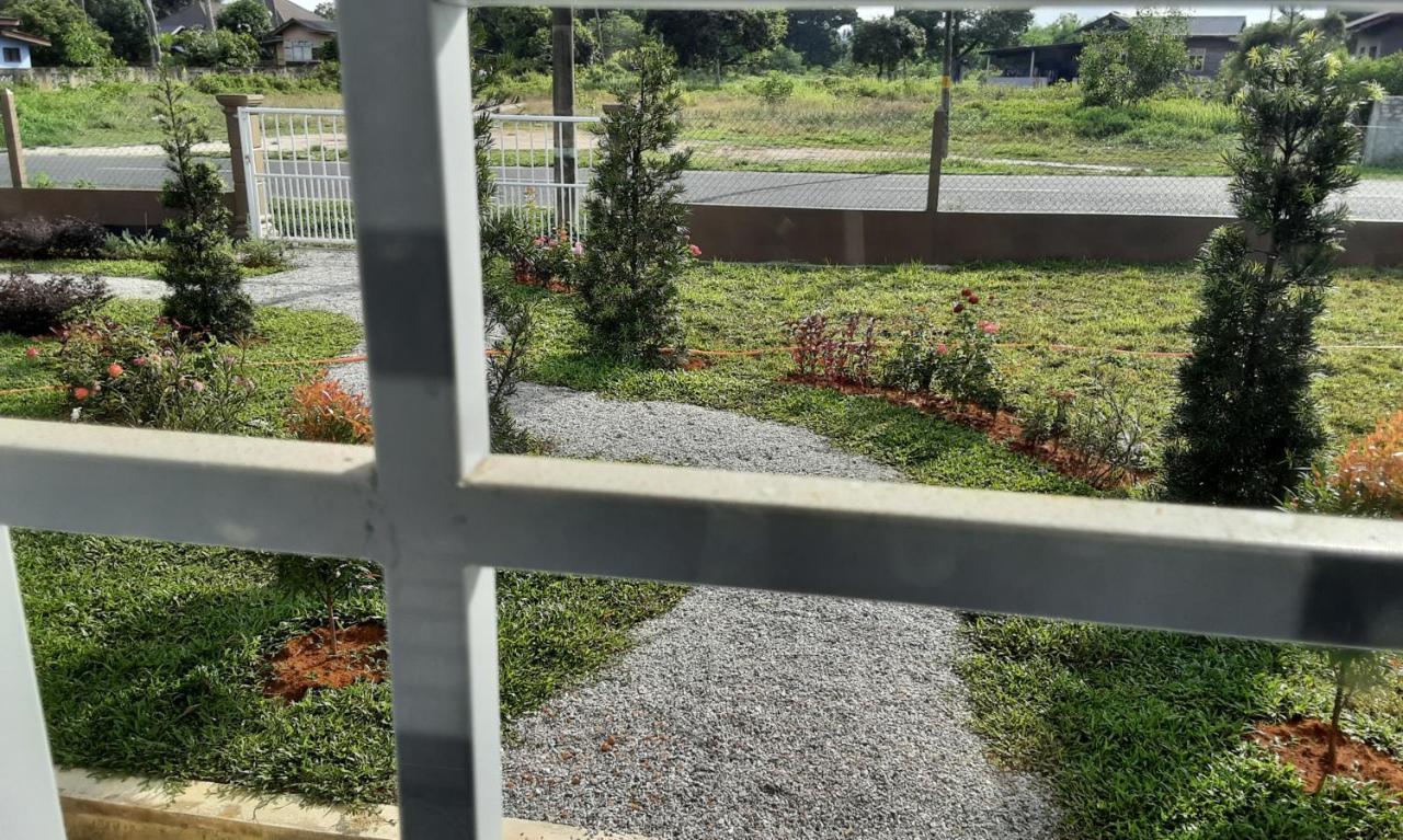 Kampong Sura Tengah Villa Hijau Guest House מראה חיצוני תמונה